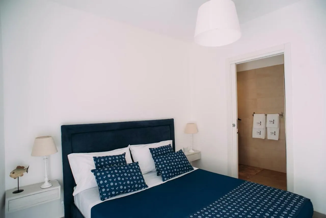 The Lighthouse Apartment Trappeto  0*, Trappeto (Sicily)